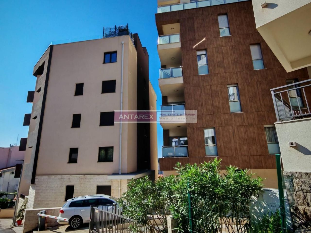 Апартаменты в Бечичи, Черногория, 52 м² - фото 12