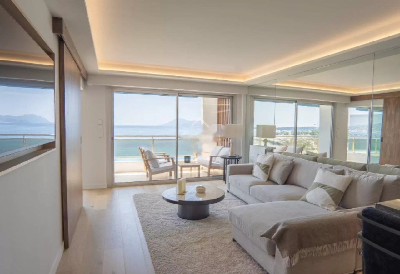 Квартира в Каннах, Франция, 89 м² - фото 2