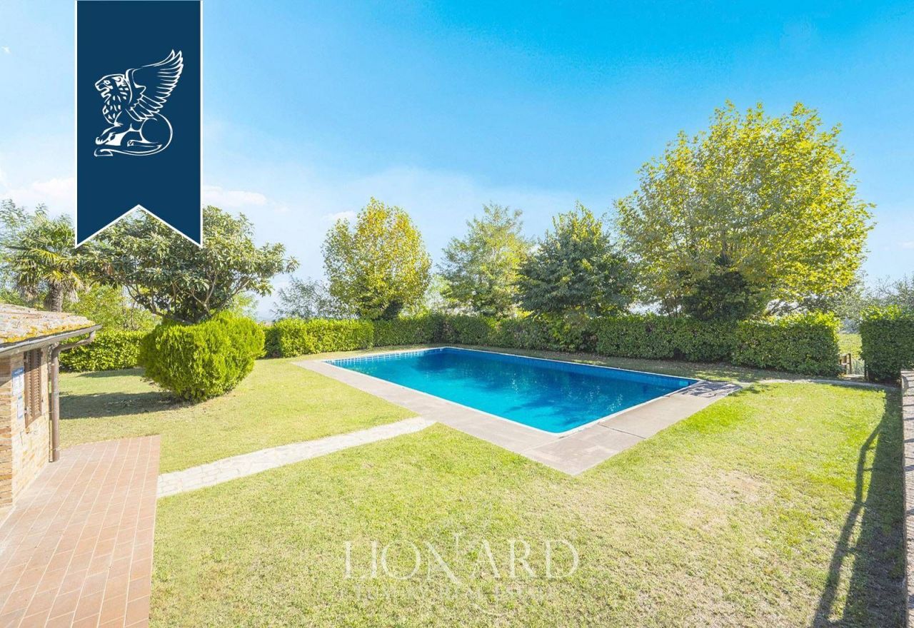 Ферма в Кьянчано-Терме, Италия, 3 550 м² - фото 5