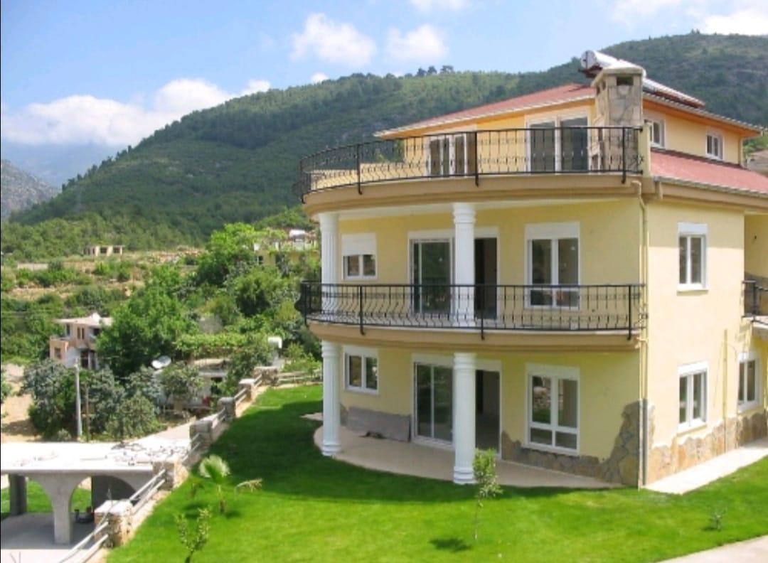 Вилла в Алании, Турция, 260 м² - фото 1