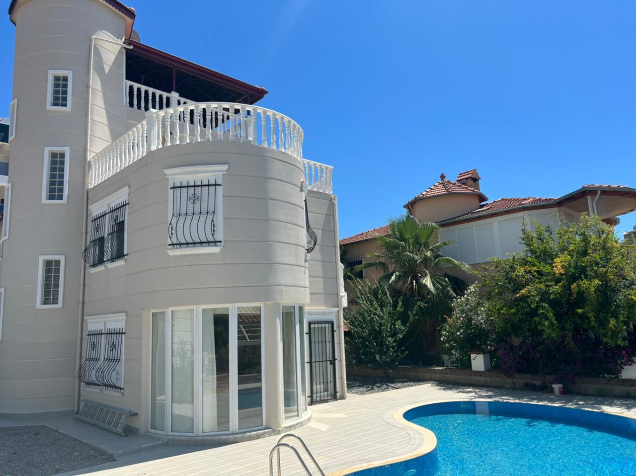 Вилла в Авсалларе, Турция, 242 м² - фото 1