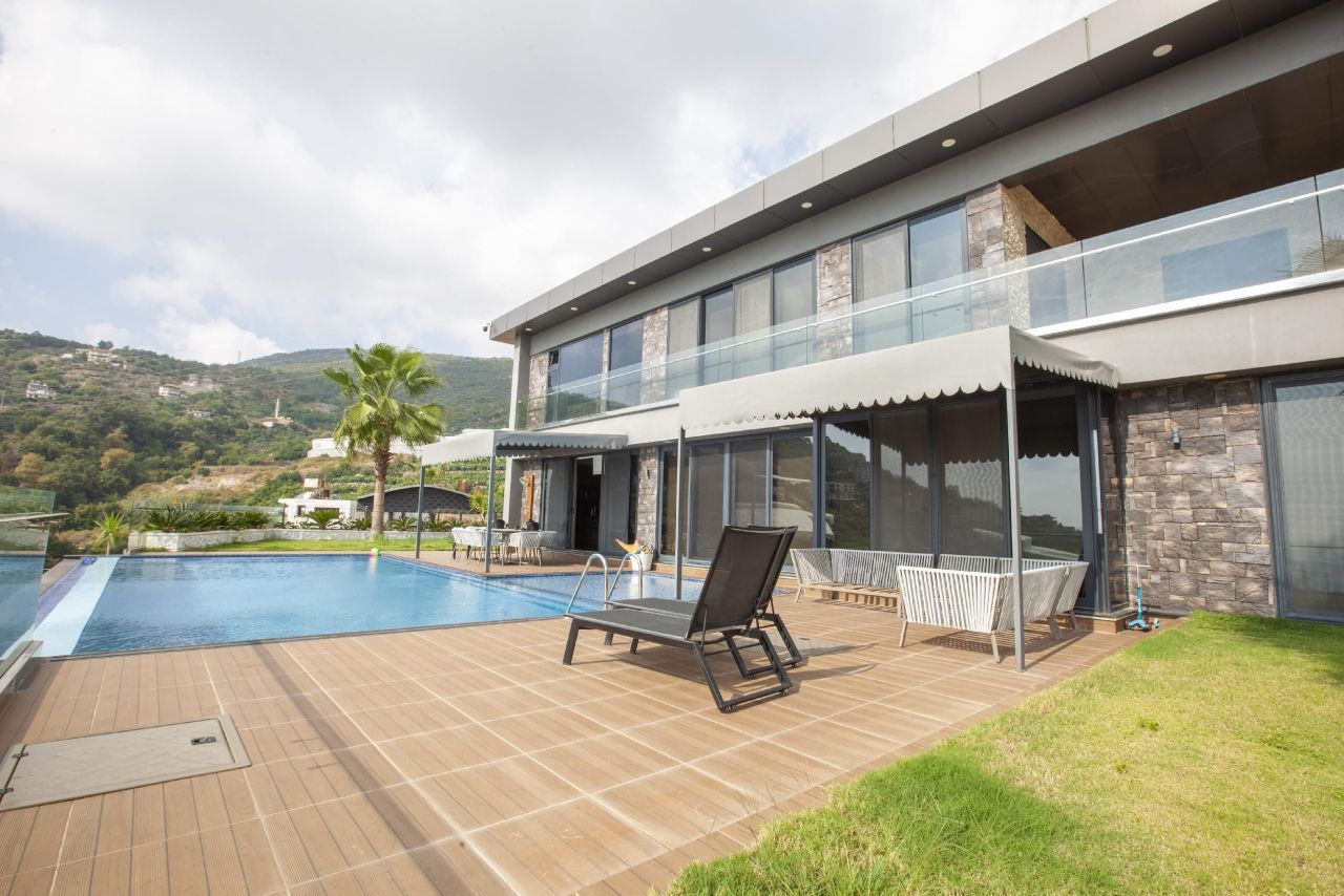 Вилла в Алании, Турция, 400 м² - фото 1