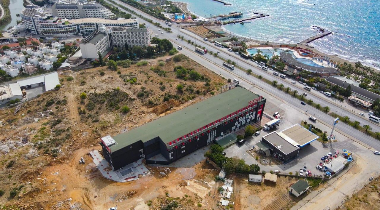 Коммерческая недвижимость в Алании, Турция, 55 м² - фото 1