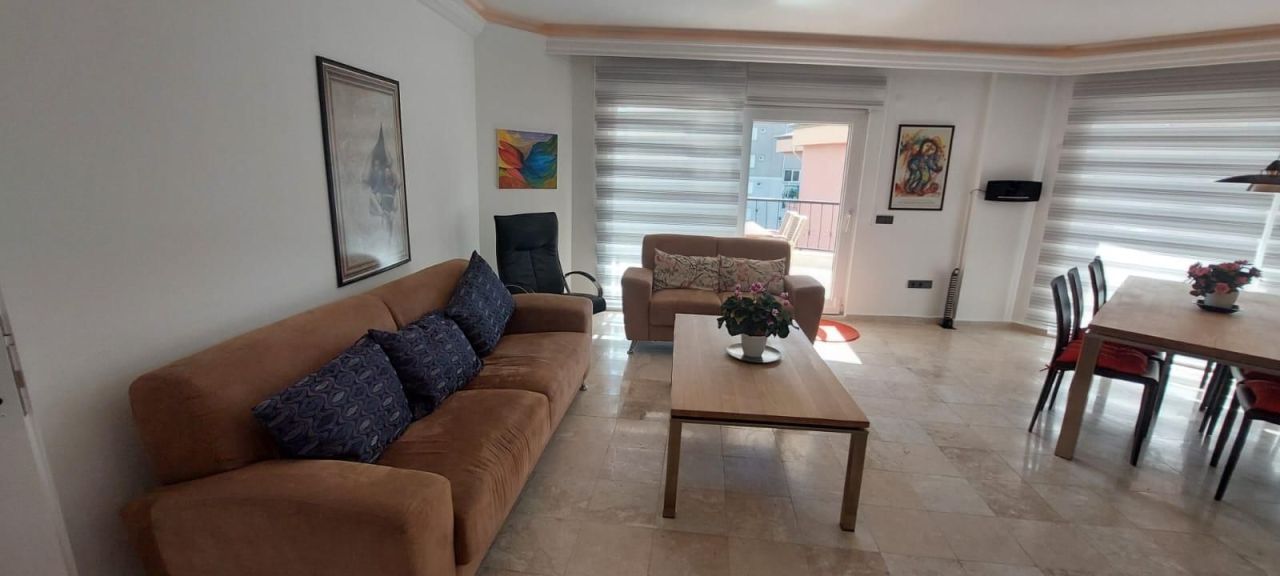 Квартира в Алании, Турция, 130 м² - фото 1