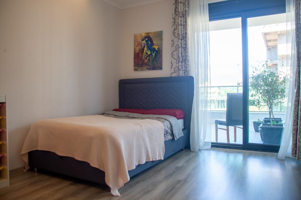 Квартира в Алании, Турция, 180 м² - фото 1