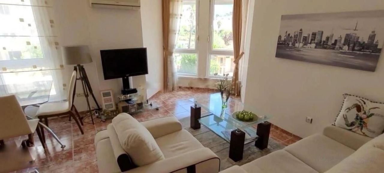 Квартира в Алании, Турция, 90 м² - фото 1