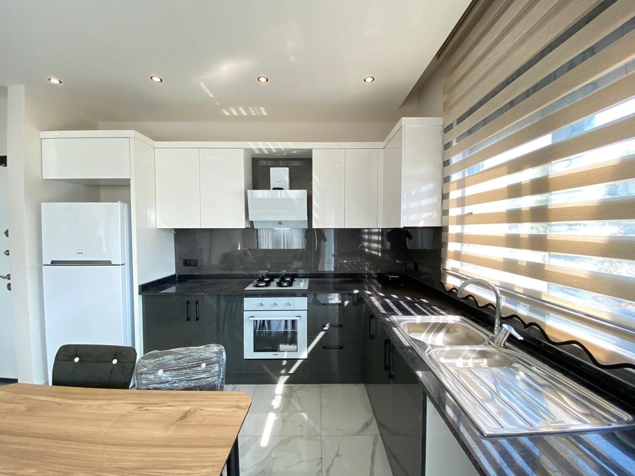 Квартира в Алании, Турция, 65 м² - фото 1