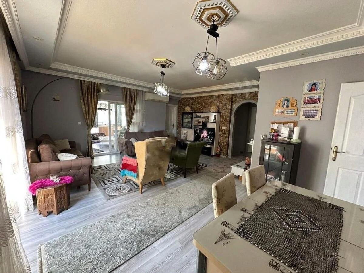 Квартира в Алании, Турция, 130 м² - фото 1