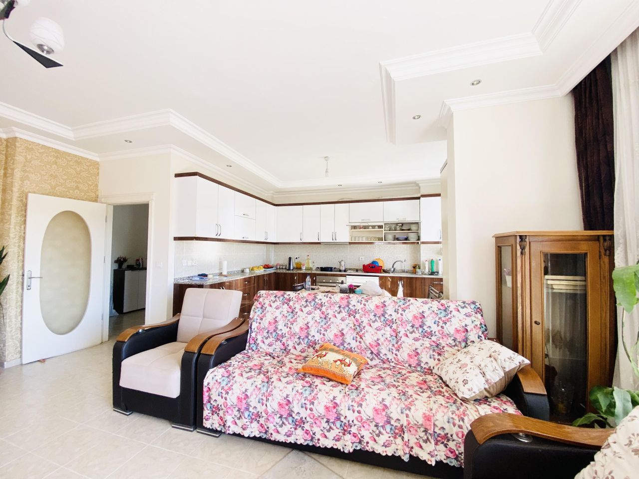 Квартира в Алании, Турция, 140 м² - фото 1