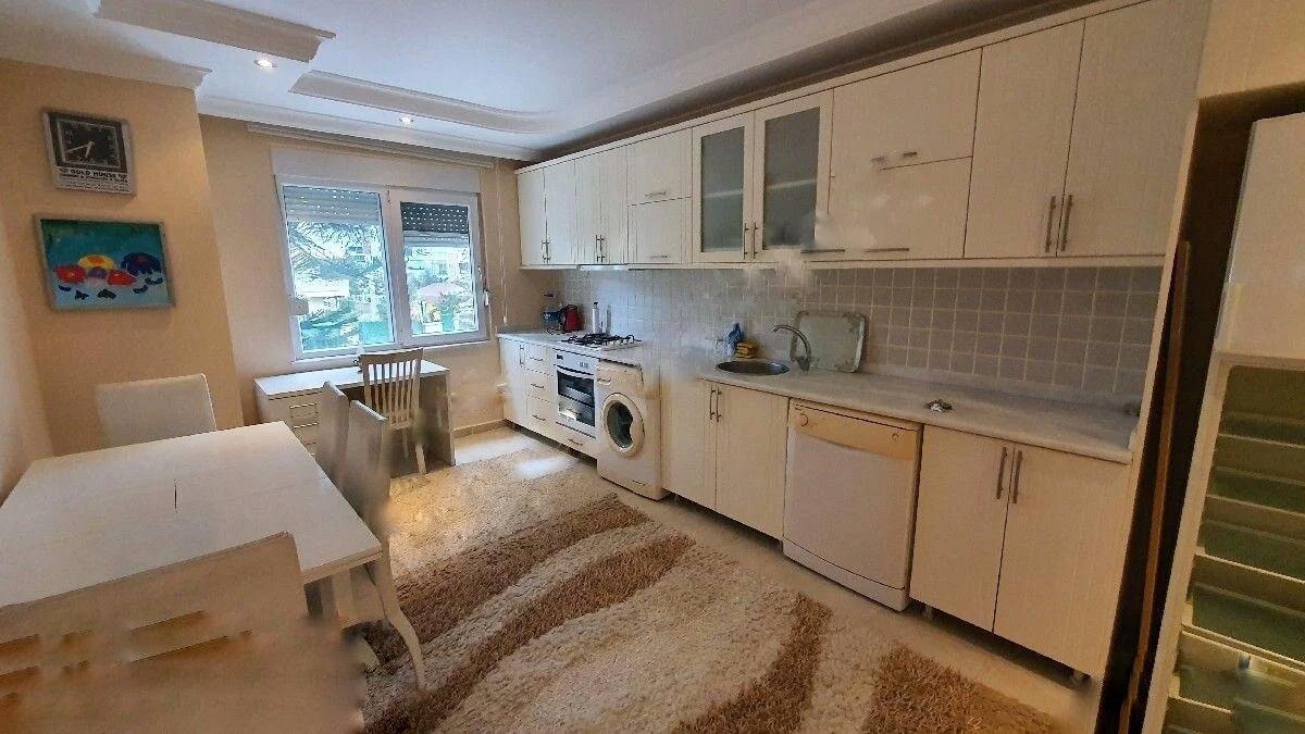 Квартира в Алании, Турция, 80 м² - фото 1