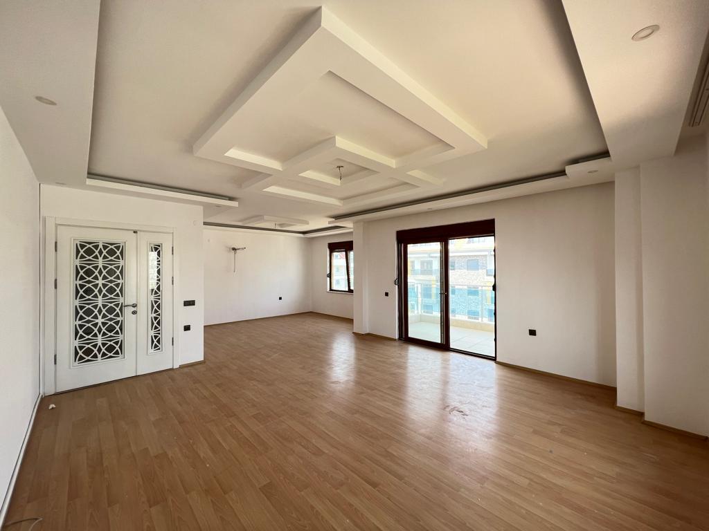 Пентхаус в Кестеле, Турция, 320 м² - фото 1