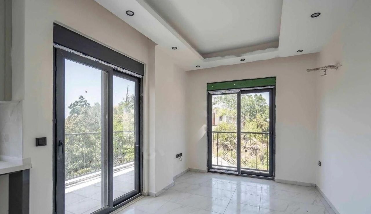 Квартира в Алании, Турция, 42 м² - фото 1