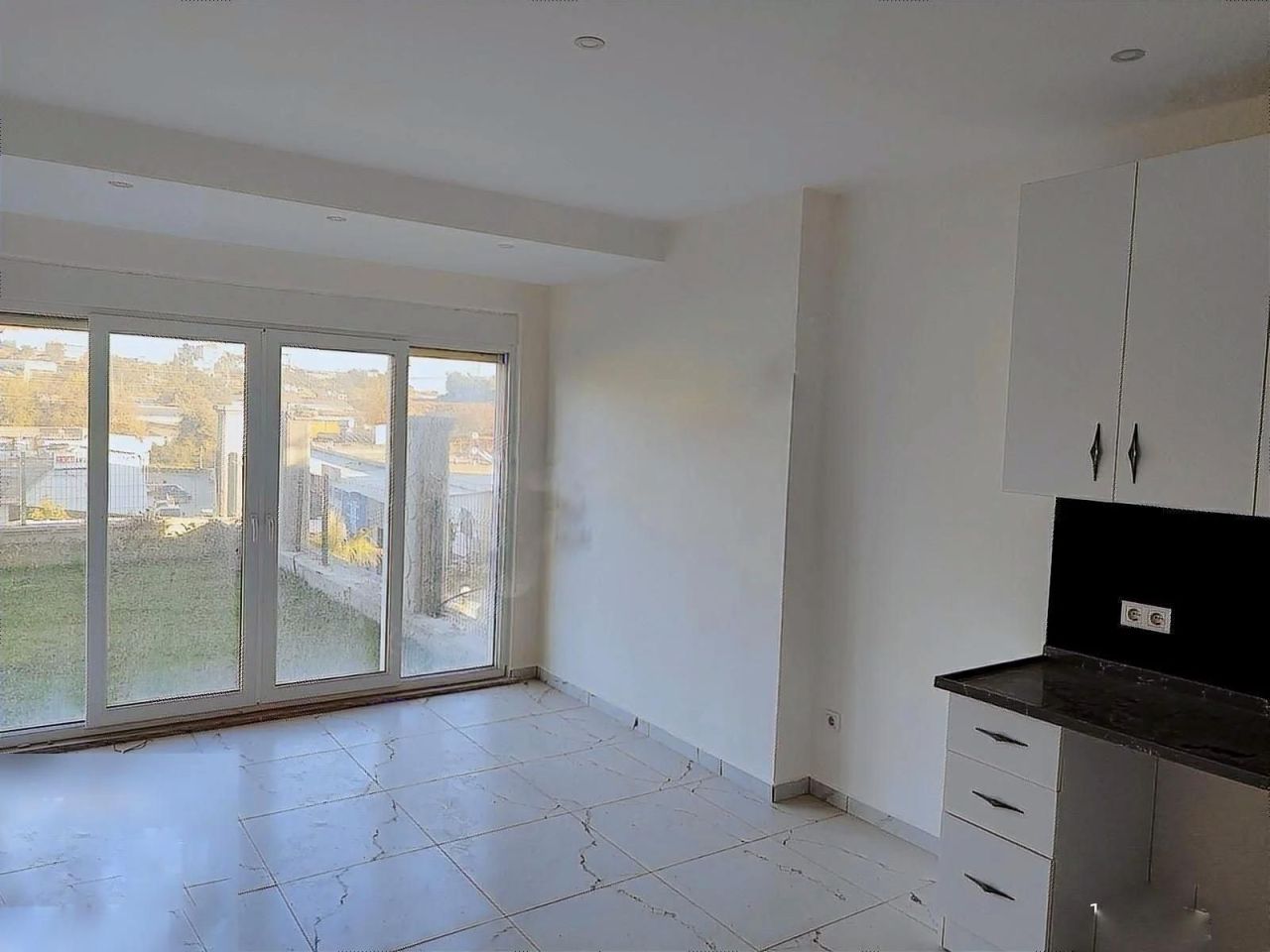 Квартира в Авсалларе, Турция, 50 м² - фото 1