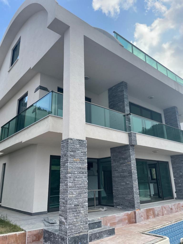 Вилла в Алании, Турция, 350 м² - фото 1