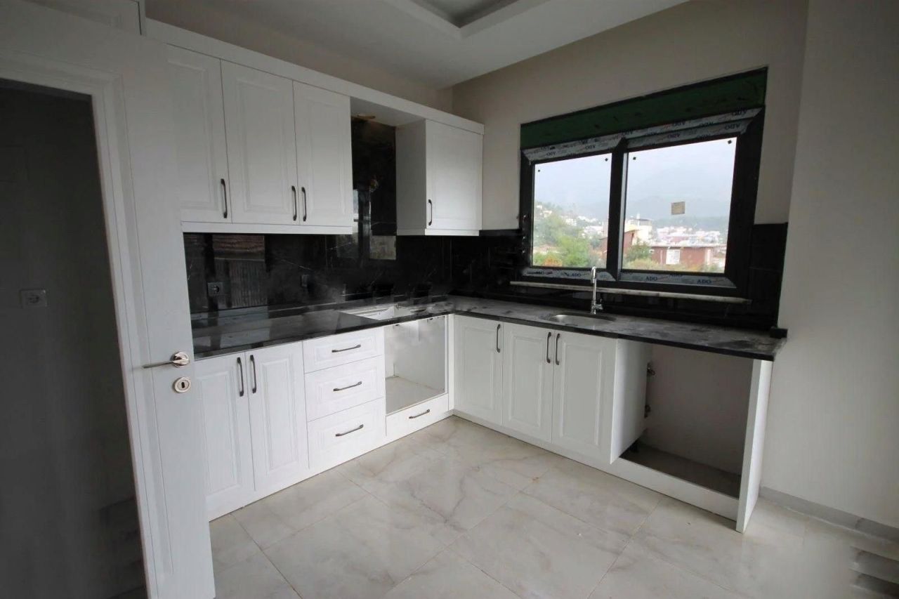 Квартира в Алании, Турция, 96 м² - фото 1