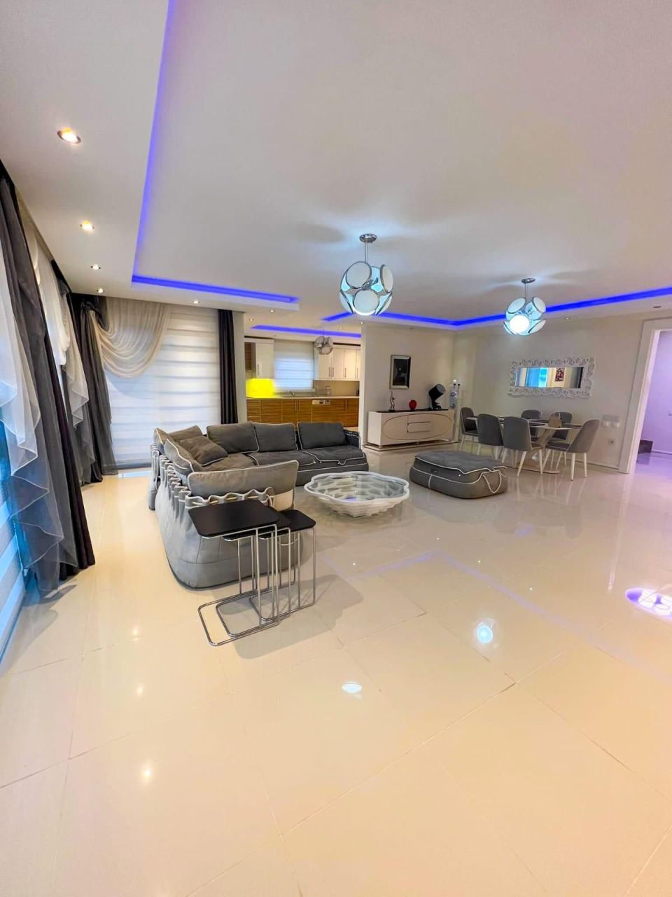 Вилла в Алании, Турция, 270 м² - фото 1