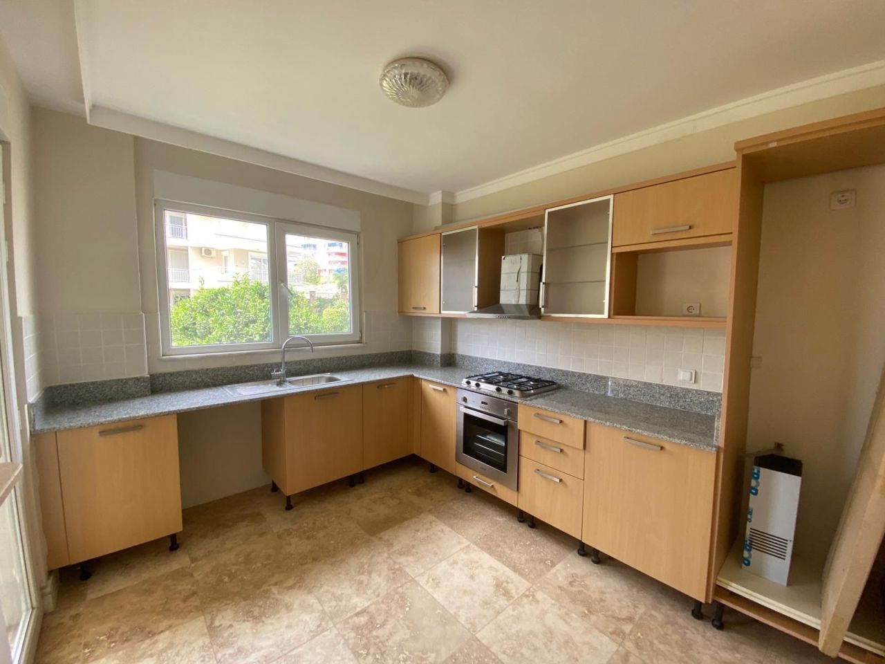 Квартира в Алании, Турция, 75 м² - фото 1