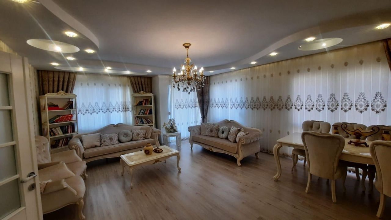 Пентхаус в Алании, Турция, 250 м² - фото 1