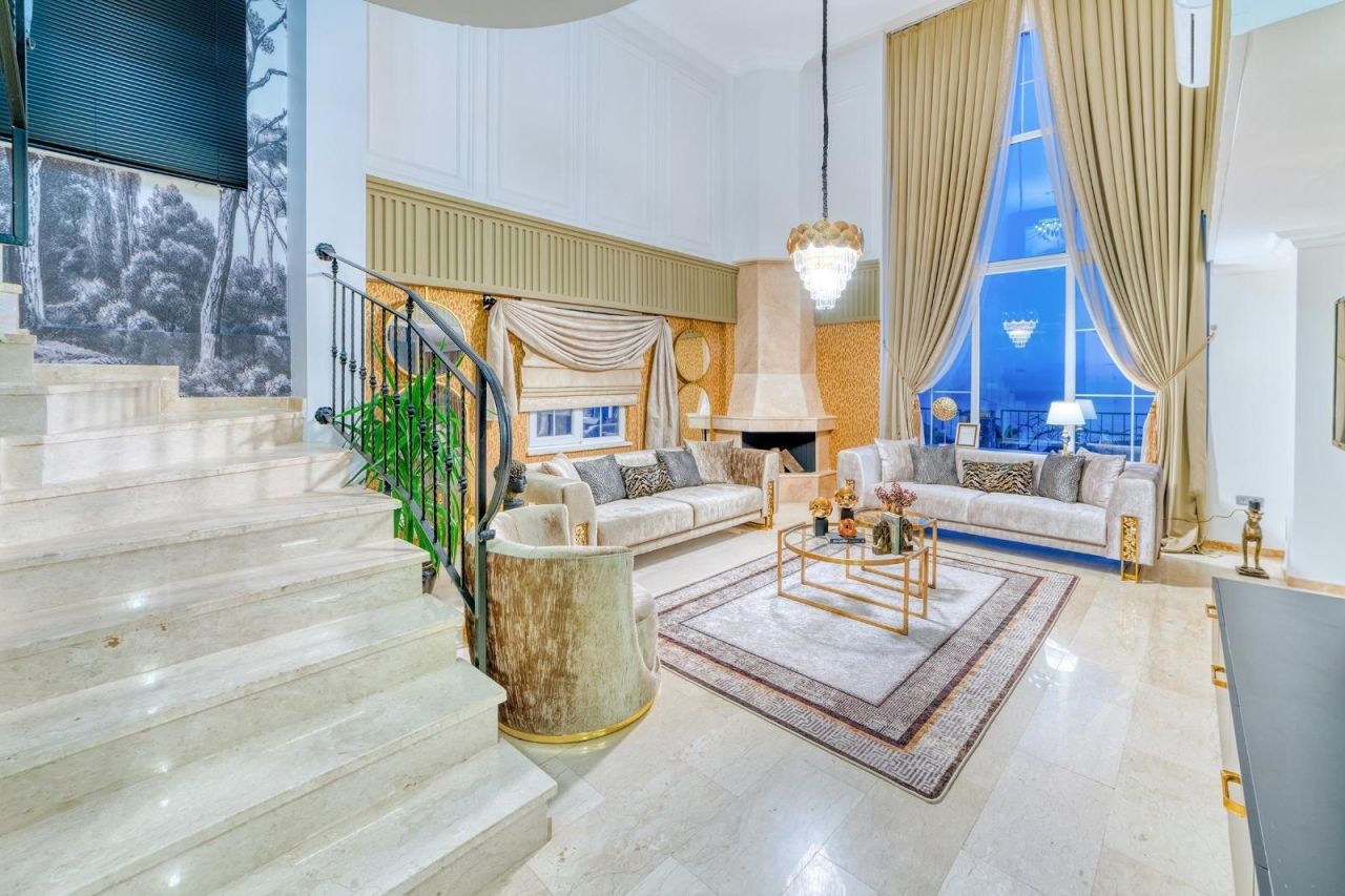 Вилла в Алании, Турция, 280 м² - фото 1