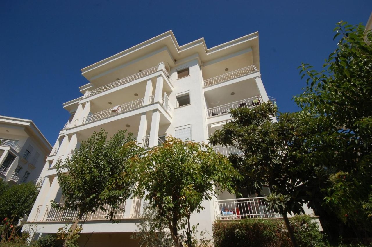 Квартира в Алании, Турция, 100 м² - фото 1