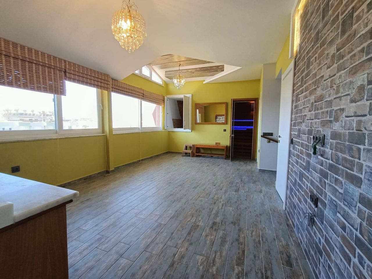 Квартира в Алании, Турция, 200 м² - фото 1