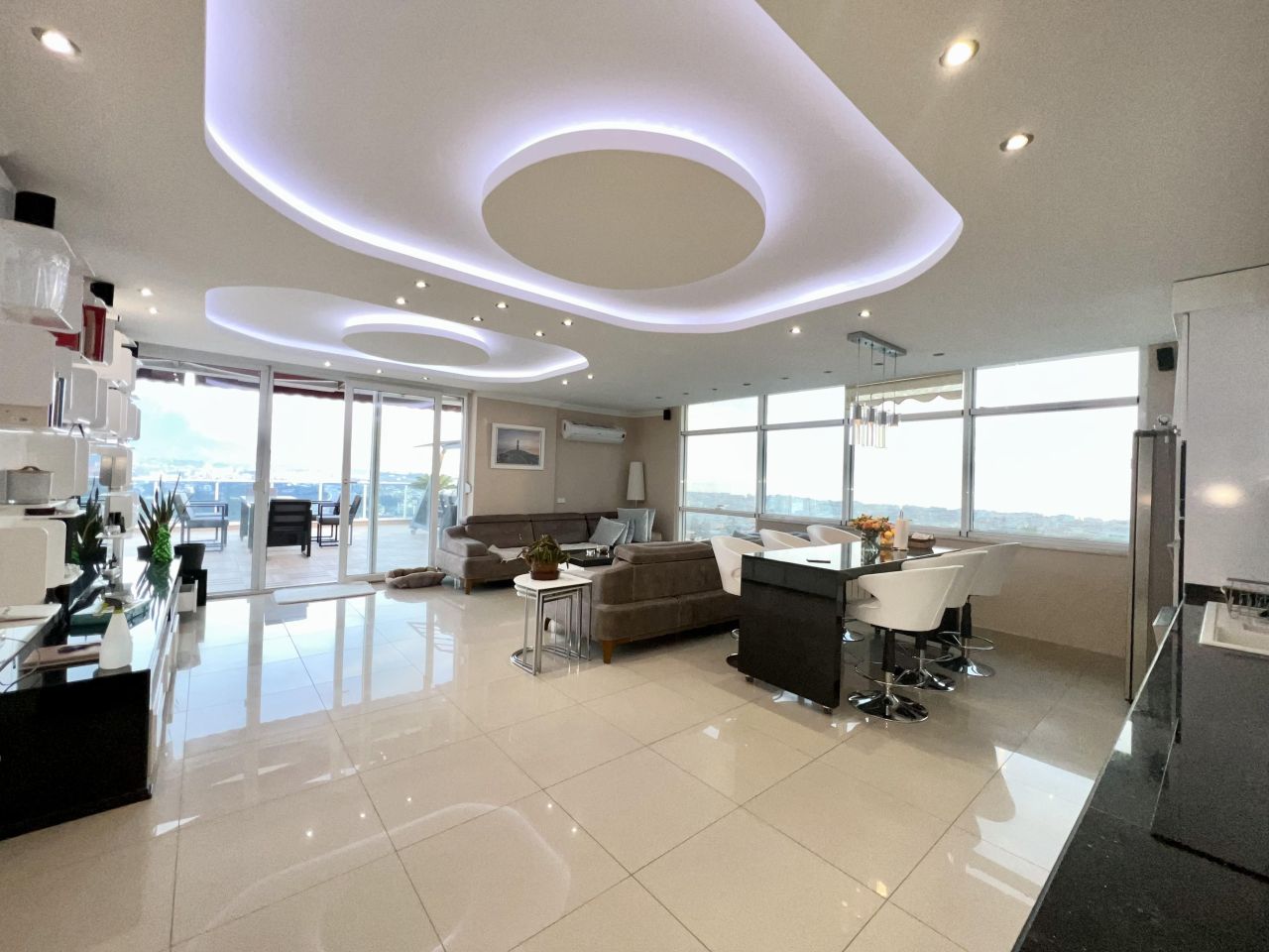 Пентхаус в Алании, Турция, 270 м² - фото 1