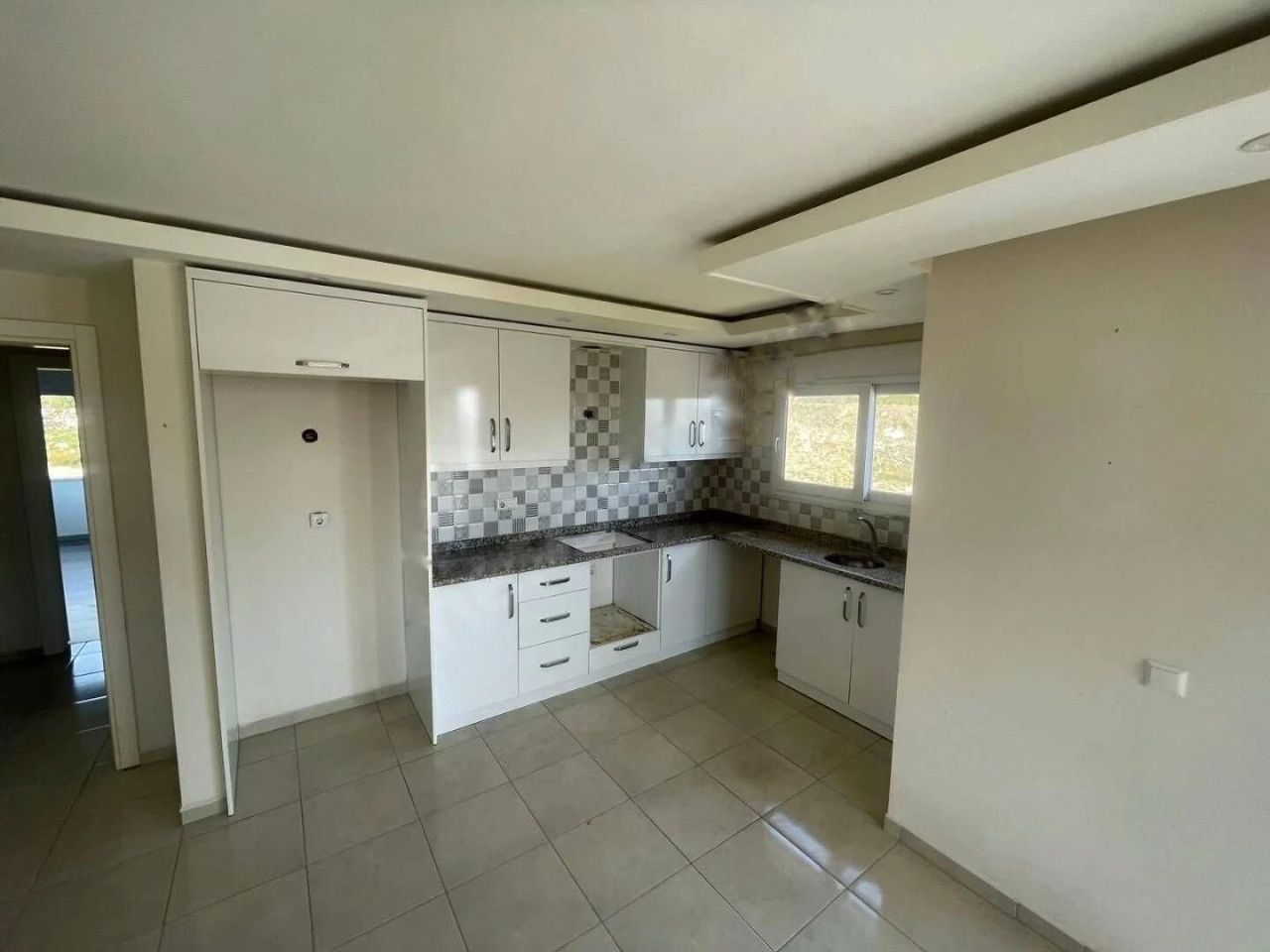 Квартира в Алании, Турция, 90 м² - фото 1