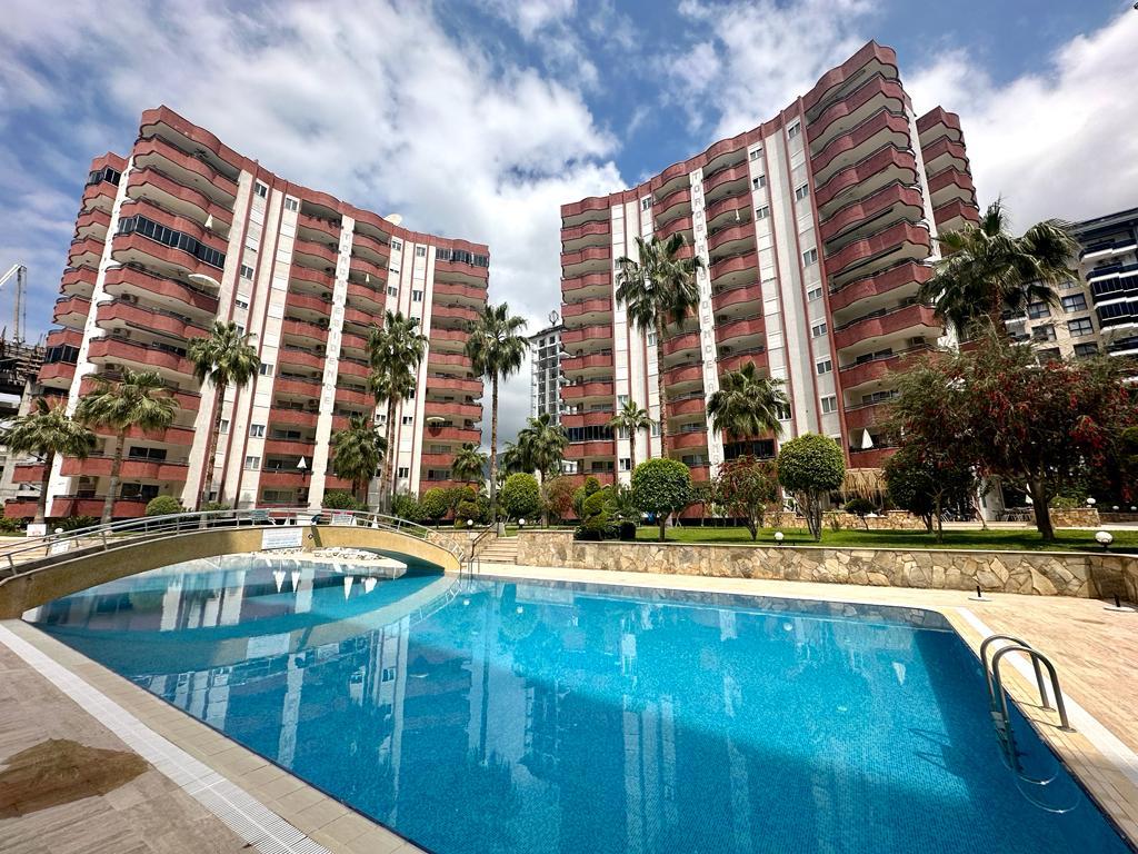 Квартира в Алании, Турция, 160 м² - фото 1