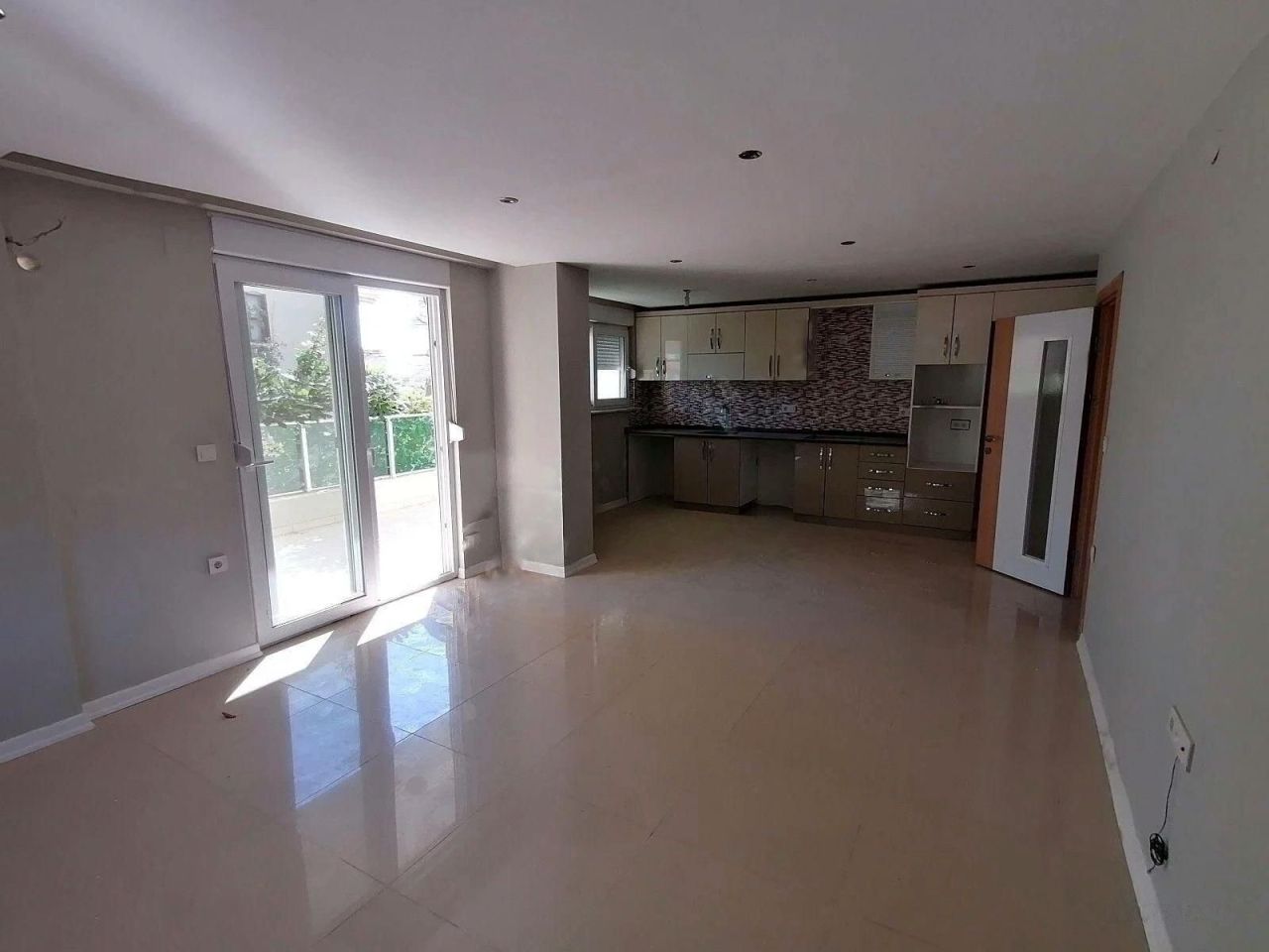 Квартира в Авсалларе, Турция, 70 м² - фото 1