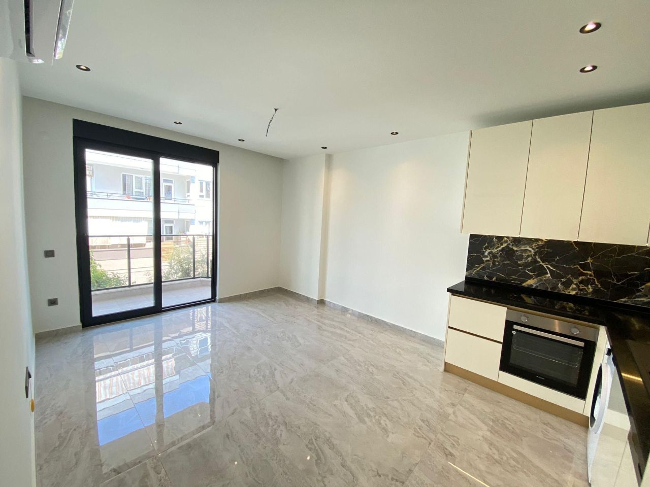 Квартира в Алании, Турция, 50 м² - фото 1