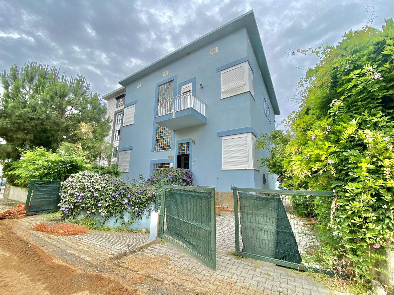 Вилла в Кестеле, Турция, 323 м² - фото 1