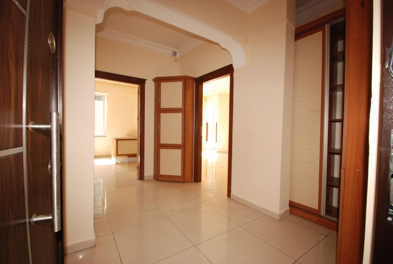 Квартира в Алании, Турция, 110 м² - фото 1