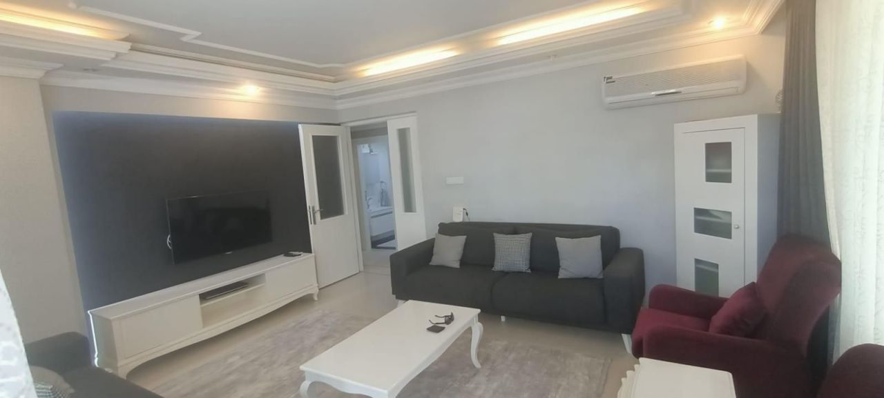 Квартира в Алании, Турция, 200 м² - фото 1