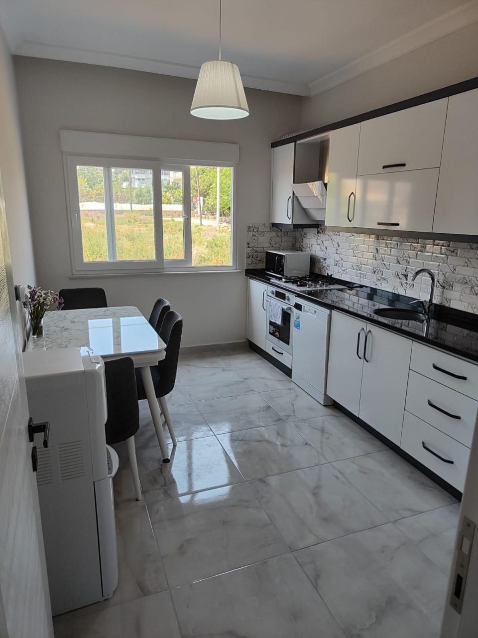 Квартира в Алании, Турция, 90 м² - фото 1