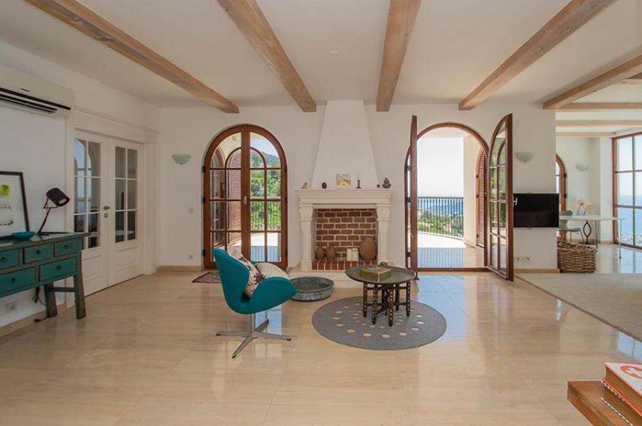 Вилла в Алании, Турция, 390 м² - фото 1