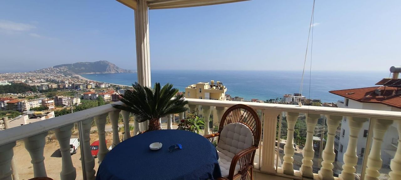 Квартира в Алании, Турция, 125 м² - фото 1