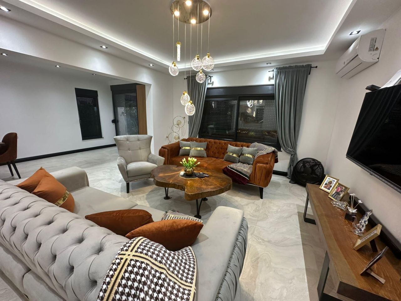 Вилла в Алании, Турция, 290 м² - фото 1