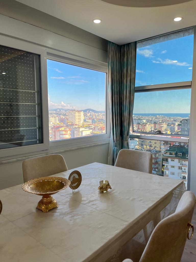 Пентхаус в Алании, Турция, 300 м² - фото 1