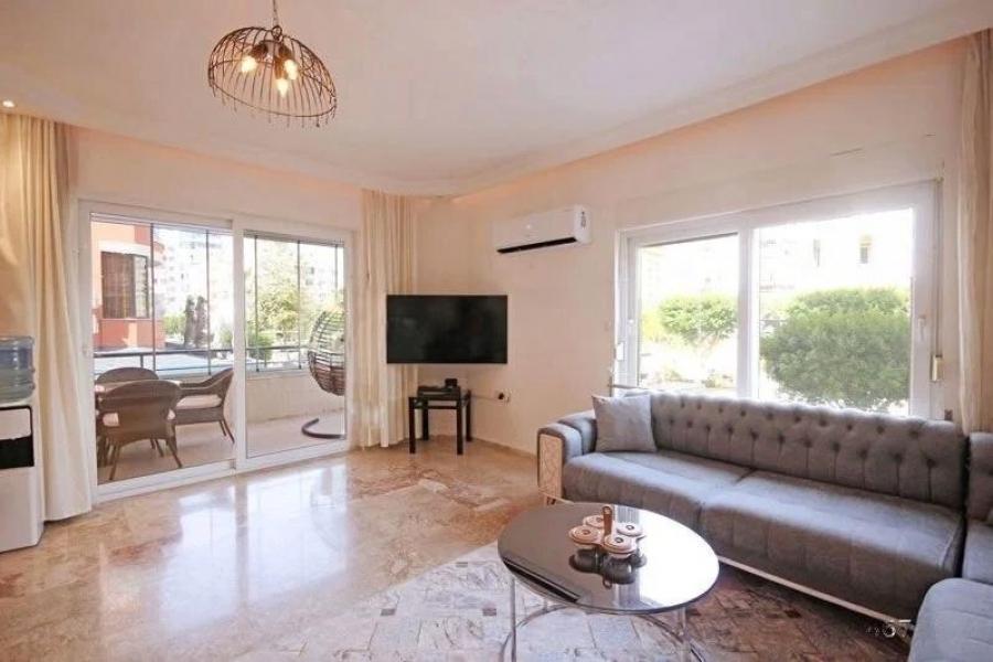 Квартира в Алании, Турция, 140 м² - фото 1