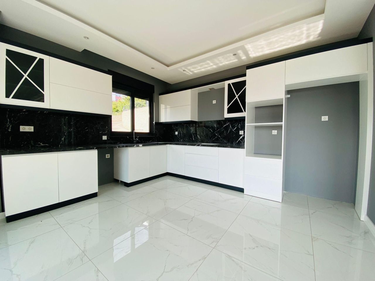 Пентхаус в Алании, Турция, 250 м² - фото 1