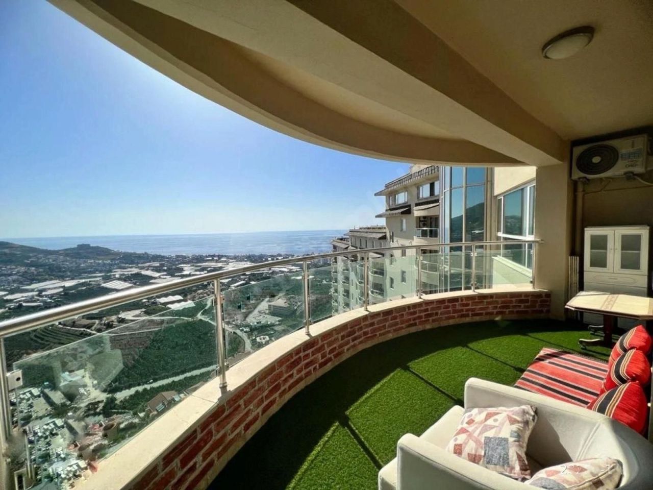 Квартира в Алании, Турция, 90 м² - фото 1