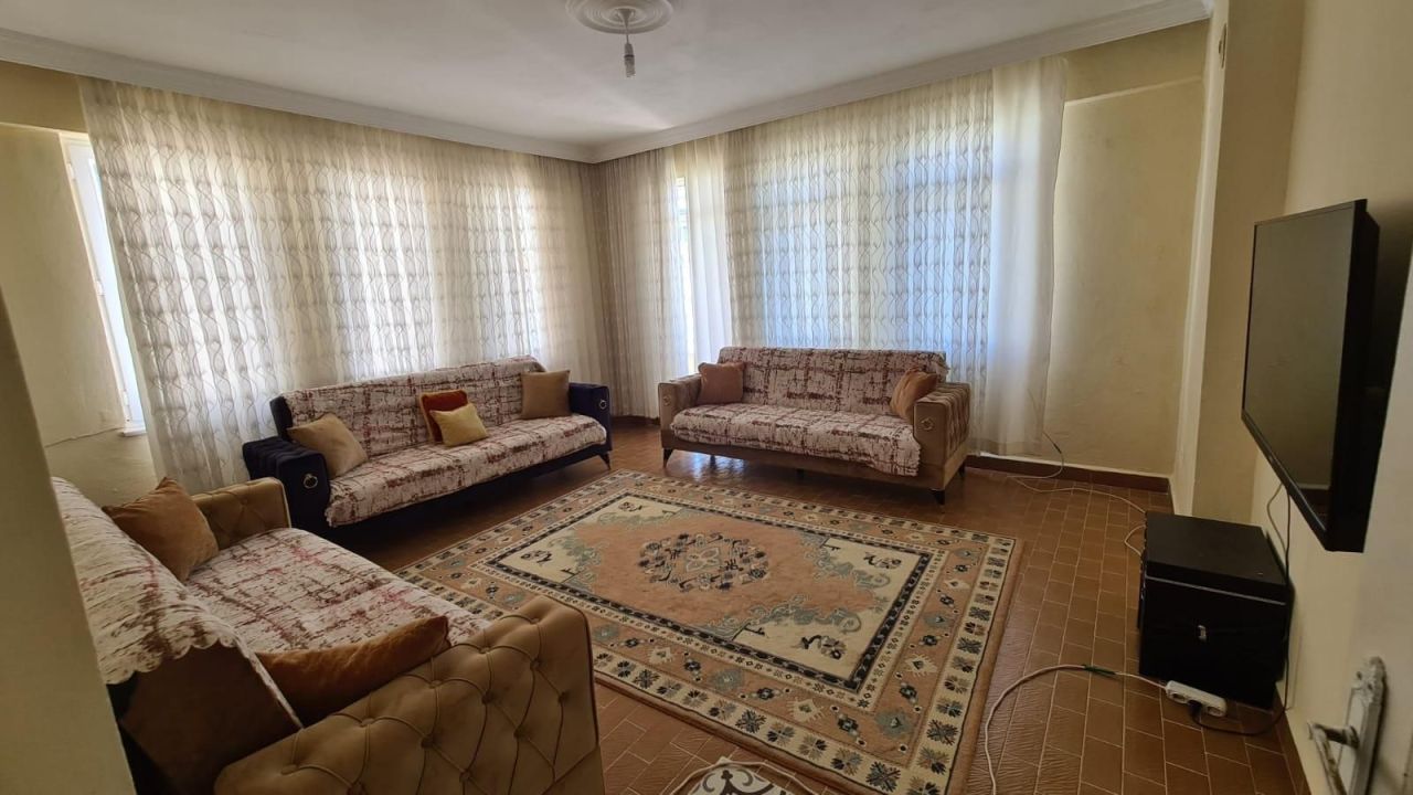 Квартира в Алании, Турция, 120 м² - фото 1