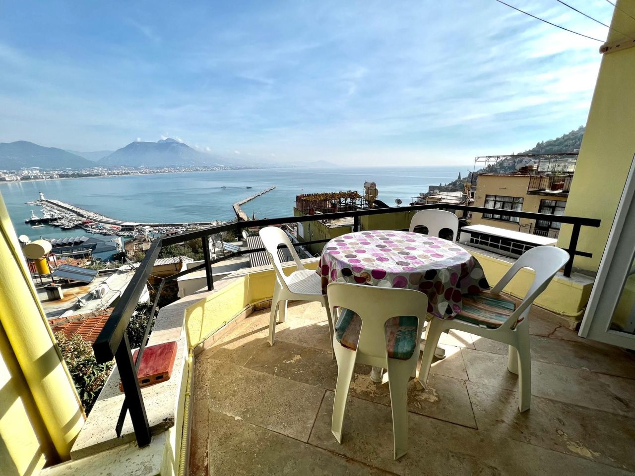 Квартира в Алании, Турция, 80 м² - фото 1