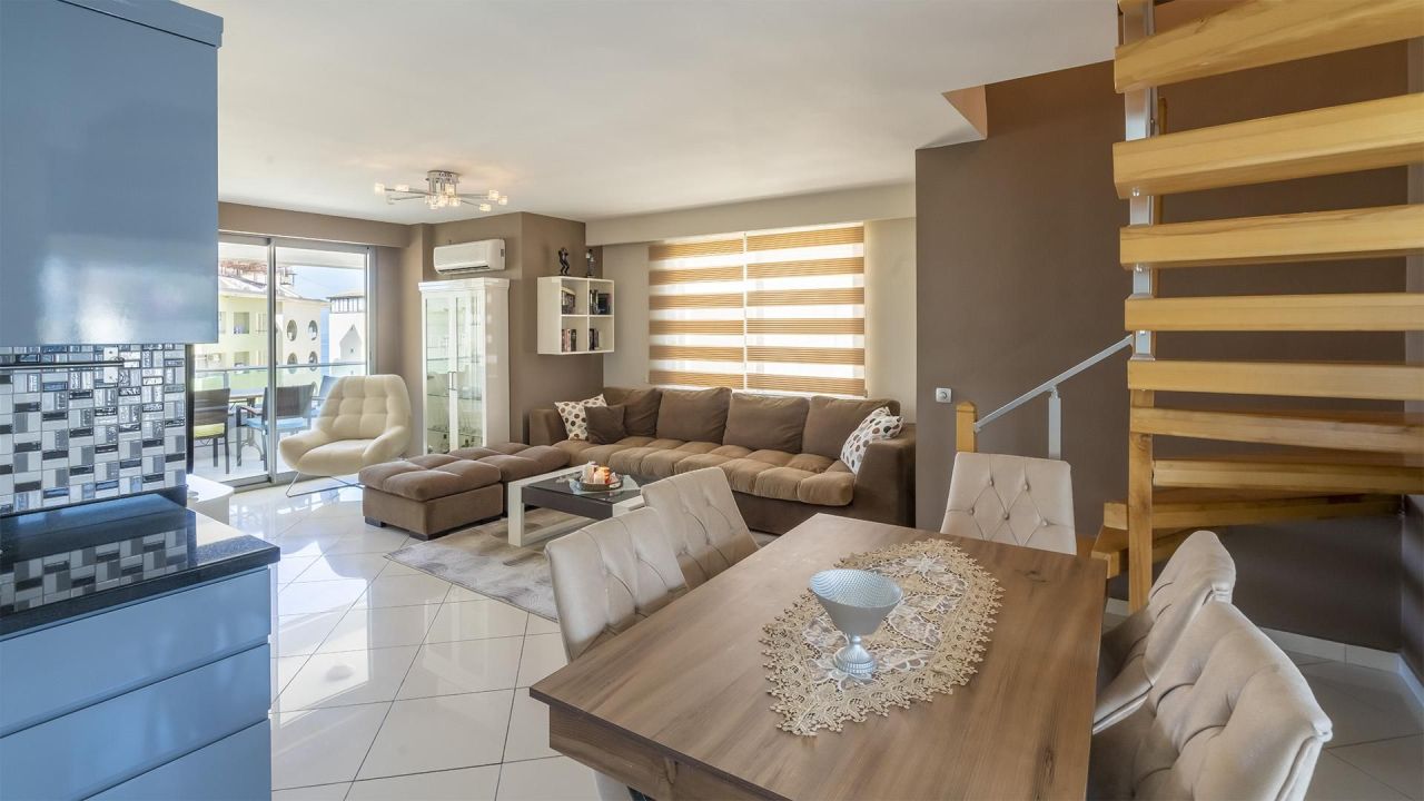 Пентхаус в Алании, Турция, 170 м² - фото 1