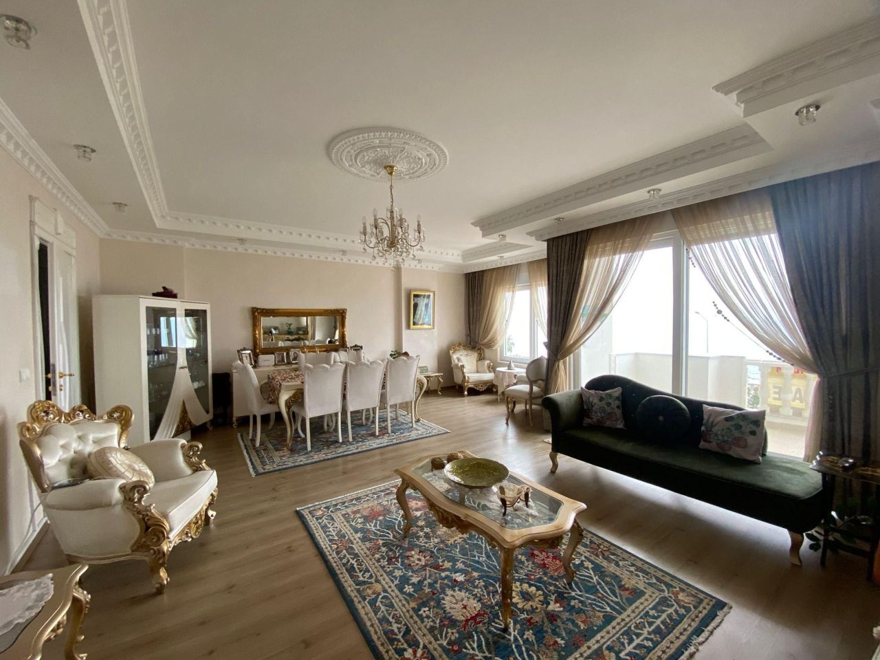 Квартира в Алании, Турция, 185 м² - фото 1