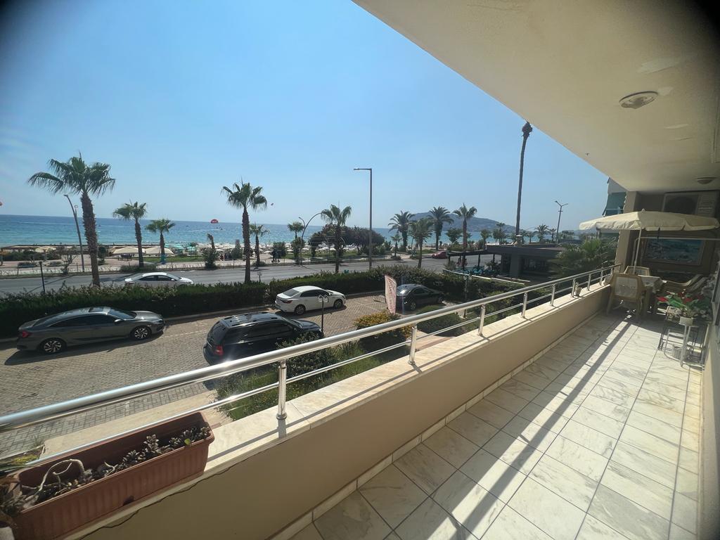 Квартира в Алании, Турция, 240 м² - фото 1