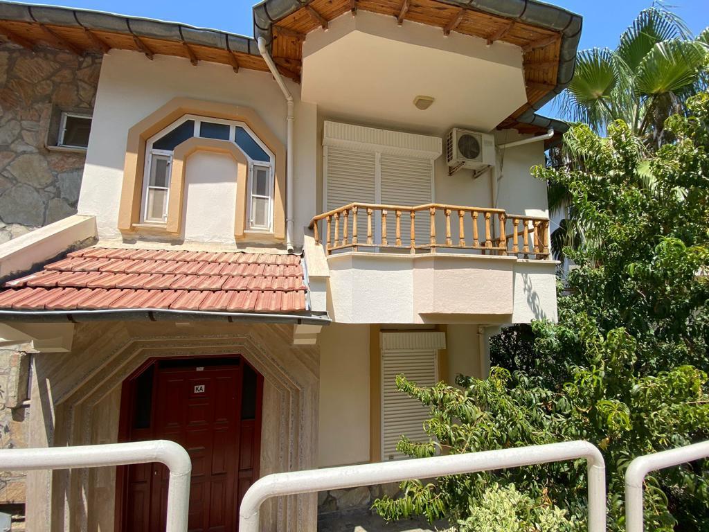 Вилла в Кестеле, Турция, 140 м² - фото 1