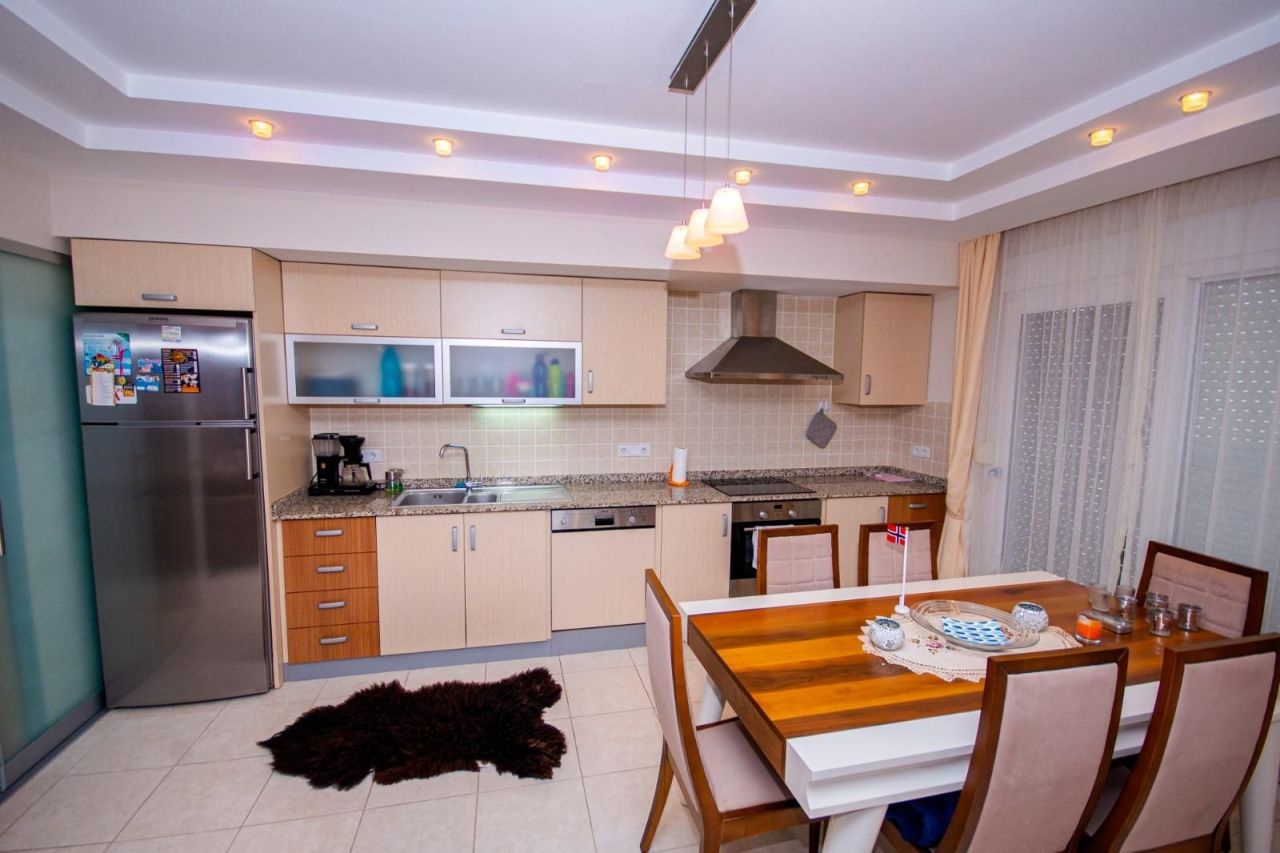 Пентхаус в Алании, Турция, 180 м² - фото 1