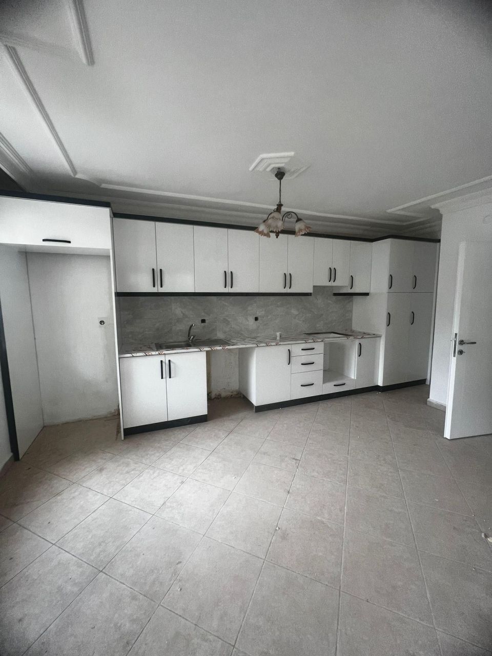 Квартира в Алании, Турция, 90 м² - фото 1