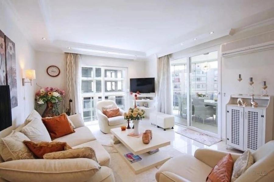 Квартира в Алании, Турция, 130 м² - фото 1